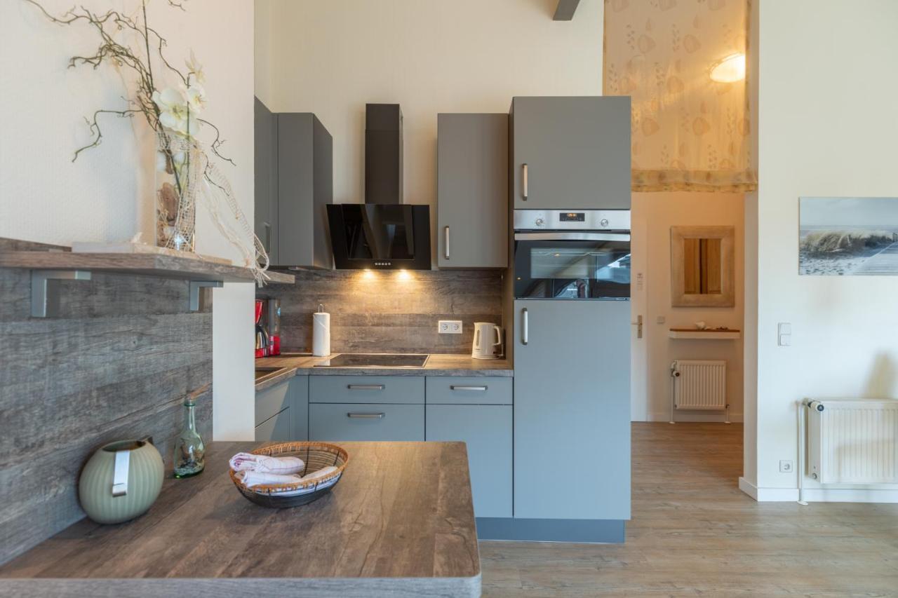 Hafenblick Apartment Husum  Bagian luar foto
